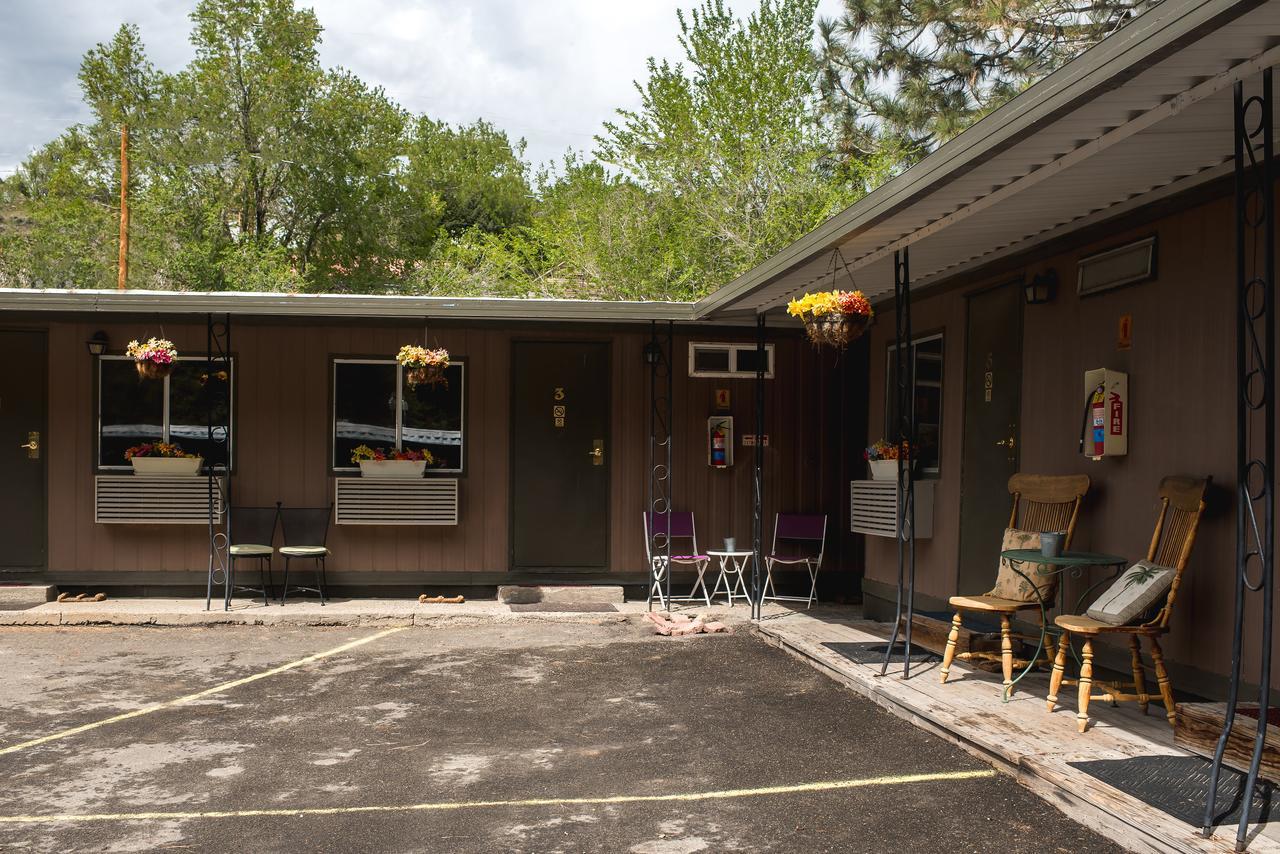 Cozy Mountain Motel Austin Esterno foto